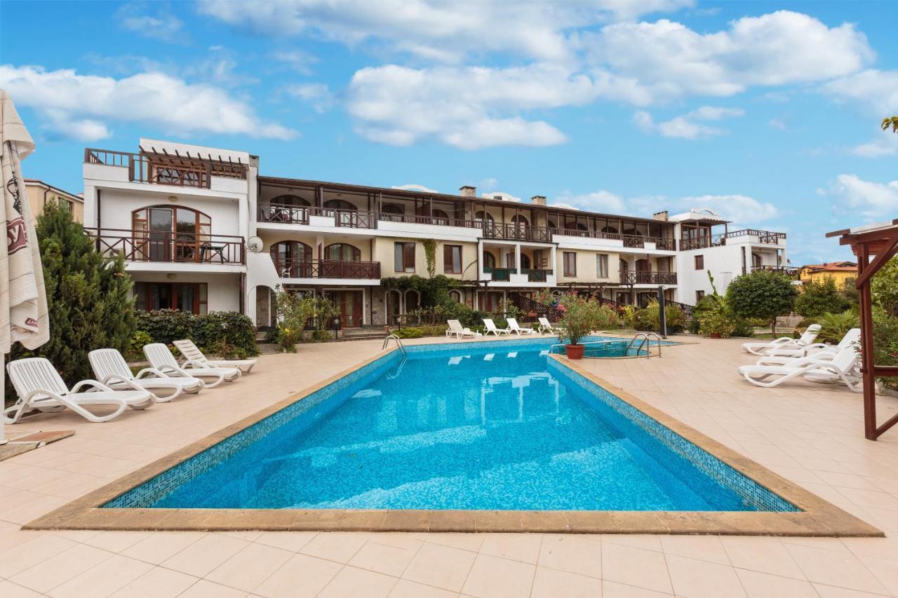 Апартаменты Aparthouse Paradise Bay Созополь Экстерьер фото