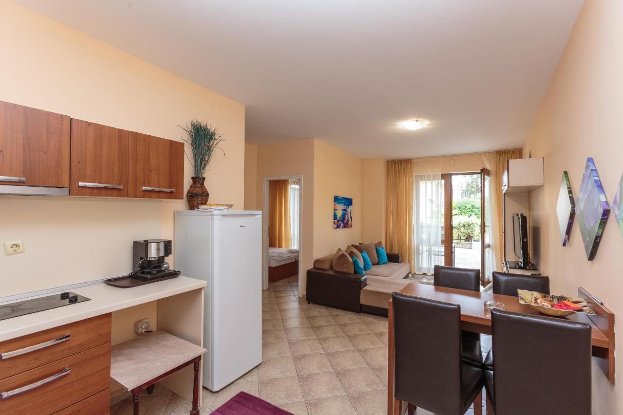 Апартаменты Aparthouse Paradise Bay Созополь Экстерьер фото