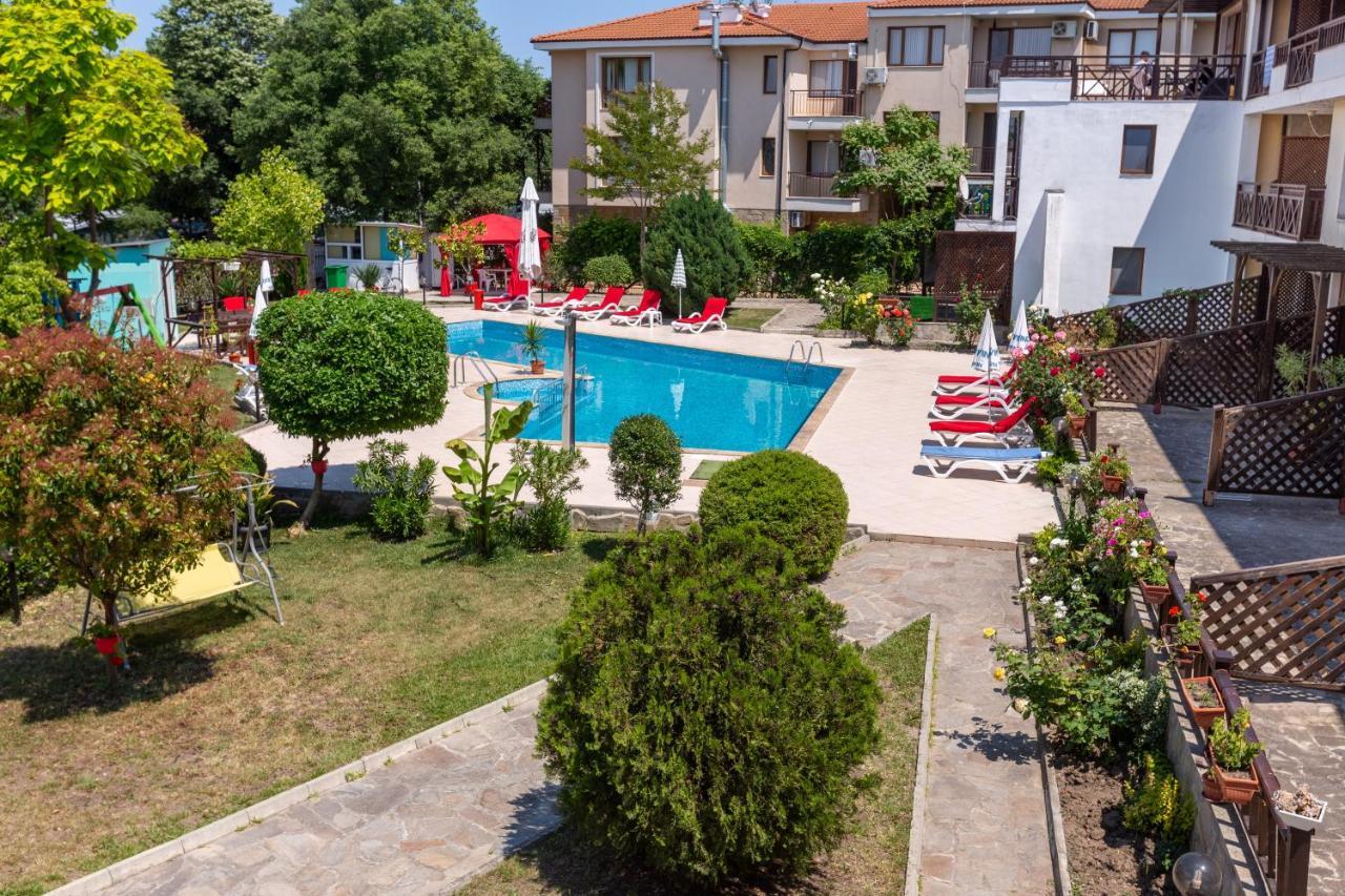 Апартаменты Aparthouse Paradise Bay Созополь Экстерьер фото