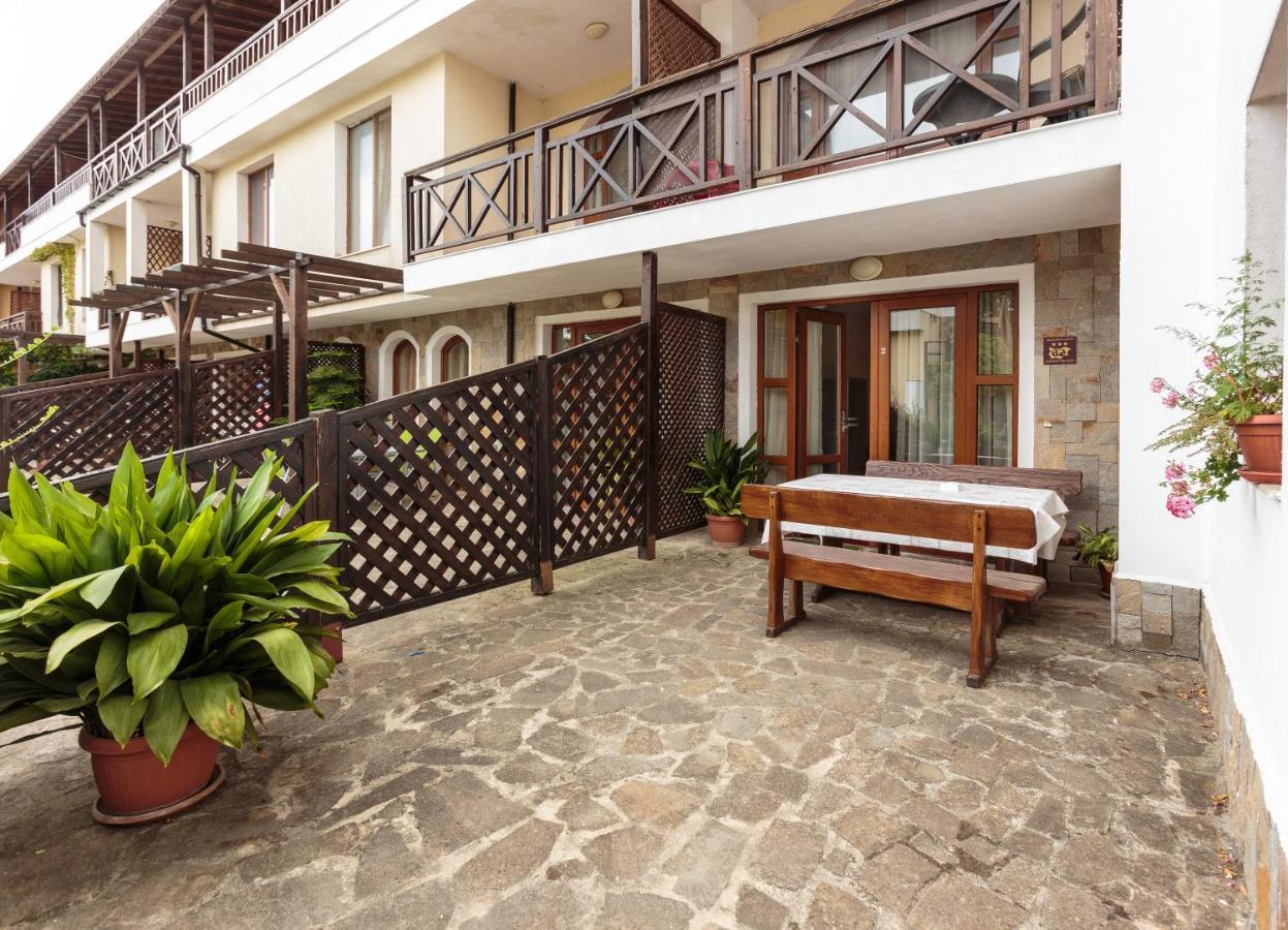Апартаменты Aparthouse Paradise Bay Созополь Экстерьер фото
