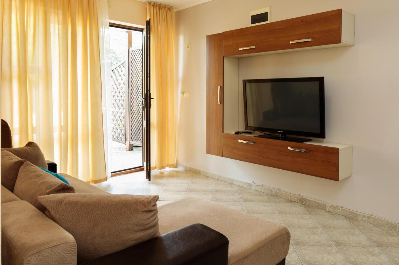 Апартаменты Aparthouse Paradise Bay Созополь Экстерьер фото