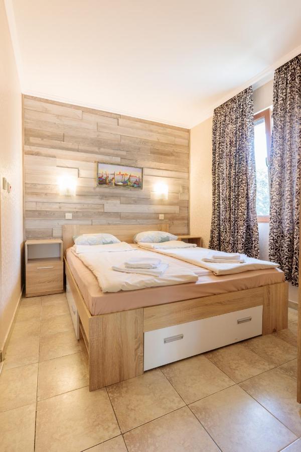 Апартаменты Aparthouse Paradise Bay Созополь Экстерьер фото