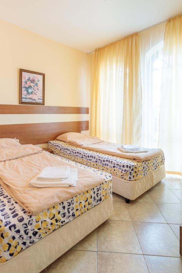 Апартаменты Aparthouse Paradise Bay Созополь Экстерьер фото
