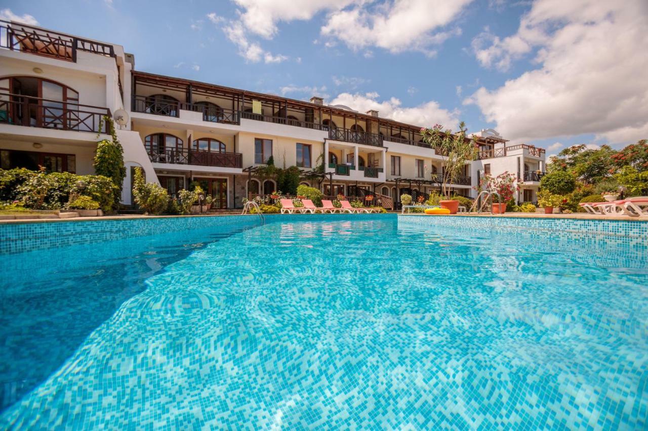 Апартаменты Aparthouse Paradise Bay Созополь Экстерьер фото